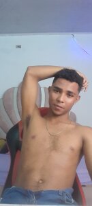 Enzo_fox77 Public Pic