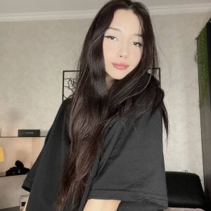 TeodoraChampy do you want to see more of me on stream?❤️ Pic 2