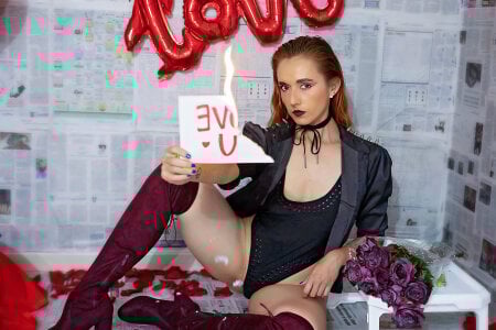 helen_mooree Valentine's Day Photo 9