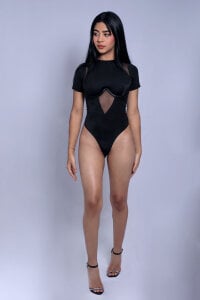 _kyraa_ 🔥🤍 The perfect contrast ... do you dare?👅  5. fénykép