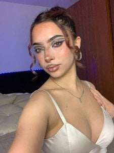 Stacie_is_back kullanıcısının NEW OLD ME albümü -  2 fotoğraf