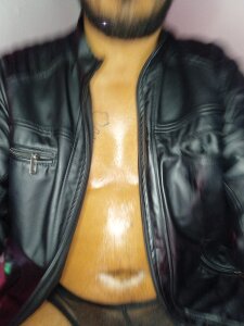 curlyguy25 Public Foto