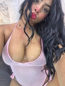 VeronicaLodge23 Pink Desire 💕💋 Gambar 4