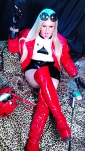 Public od MistiMenthol  7 snímek