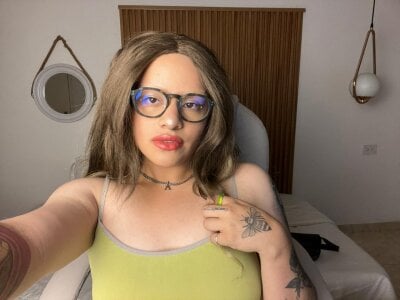 Alaska_deluxe Brat mode: on 💚 사진 3