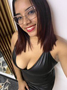 BrianaMyers Public Pic 3