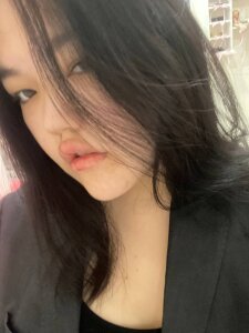 VeneraMai Public Pic