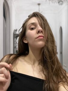 QueenieBrainard Cutie Agatha☺️ 사진 2
