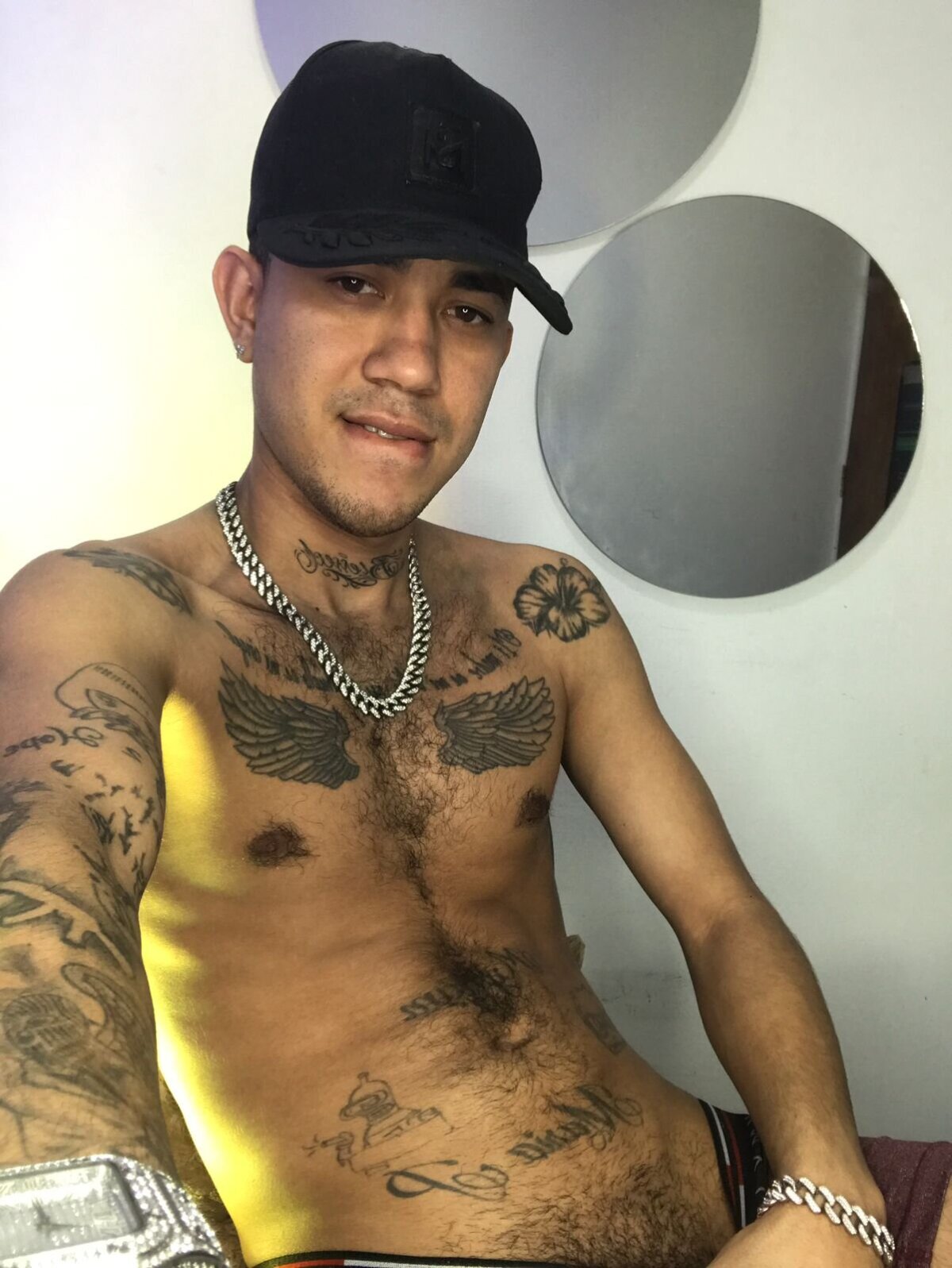 صور Ayala_777 الرائجة  9764