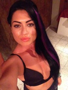 AnissaWhite Public Pic 2