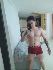 Logan_Roy18 Public зображення 5