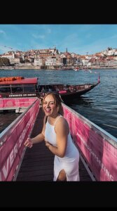 NicolFox Public  3টি ছবি