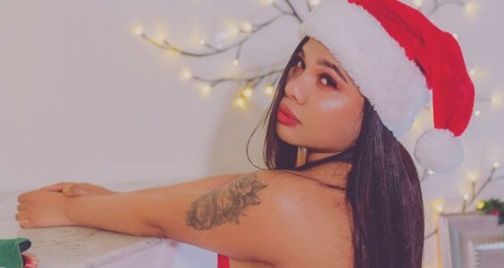 VanessaFory Public Pic 7