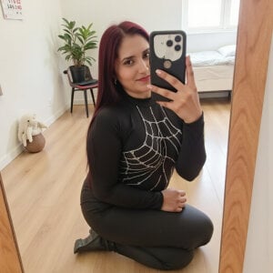 agathacollinz Lure of the Widow Pic 3