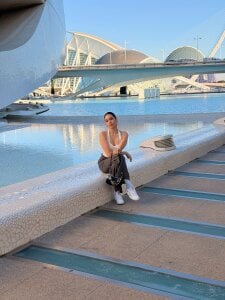 Sofy_Bradd Strolling through Valencia 😍 Bilde 3