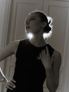 AvelinaScheppPublic图片 3