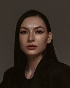 ElodiaMominee Public Pic 3