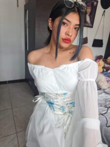 Samantha_collins_2 Public Pic 6