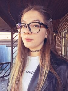 MelanieTwice Megan Pic 7