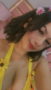NicolMiller_ Public Photo 4