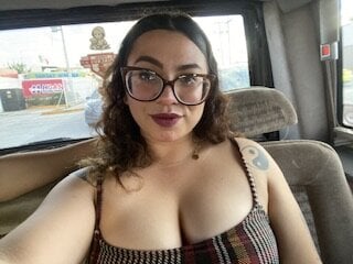 Lucrecia_33 Public Pic 5