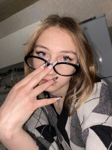 MargyDejong Public Pic 2