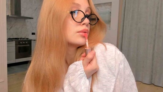 LucettaCheatwoodf Photo set in stream #2 Pic