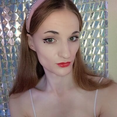 Aliice_Cartier