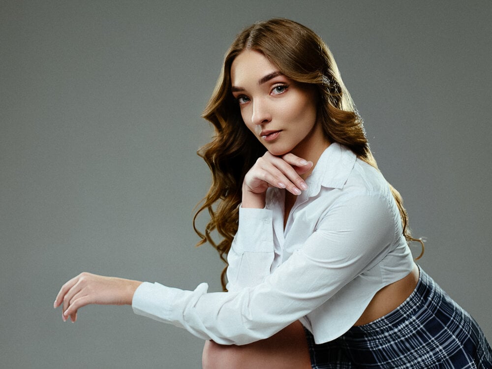 VirginieCruz's most recent online preview