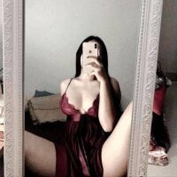 Wife_material123's webcam live show