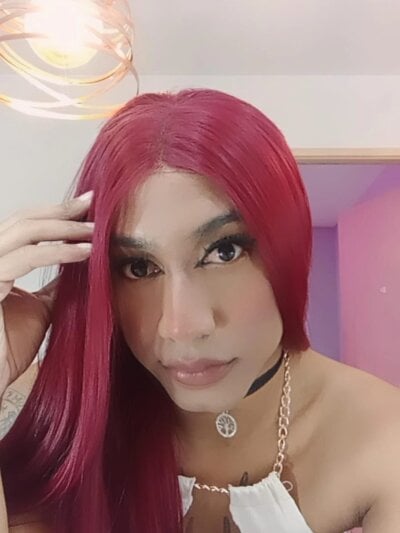 Lucia-sex Trans Ts Free Cam Striptease