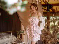 CarolinePortons's webcam live show