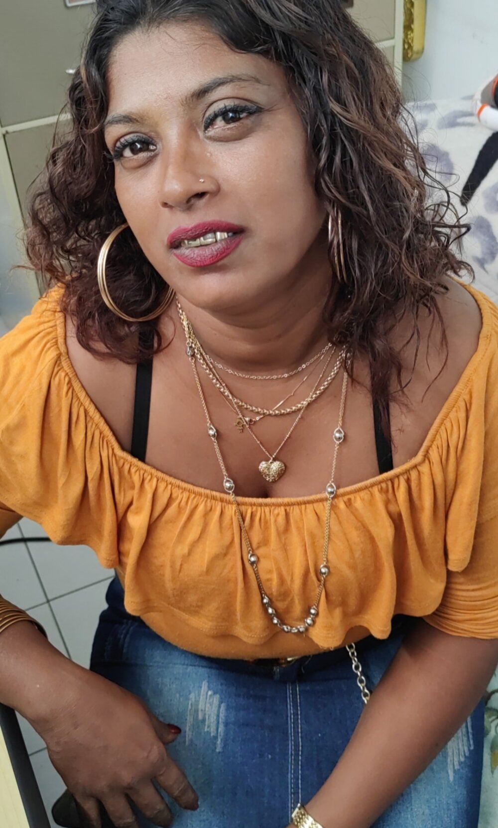 Live sex webcam photo for IndianBeautyAss #289722919