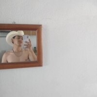 ChamacoCachondo's Offline XXX Chat
