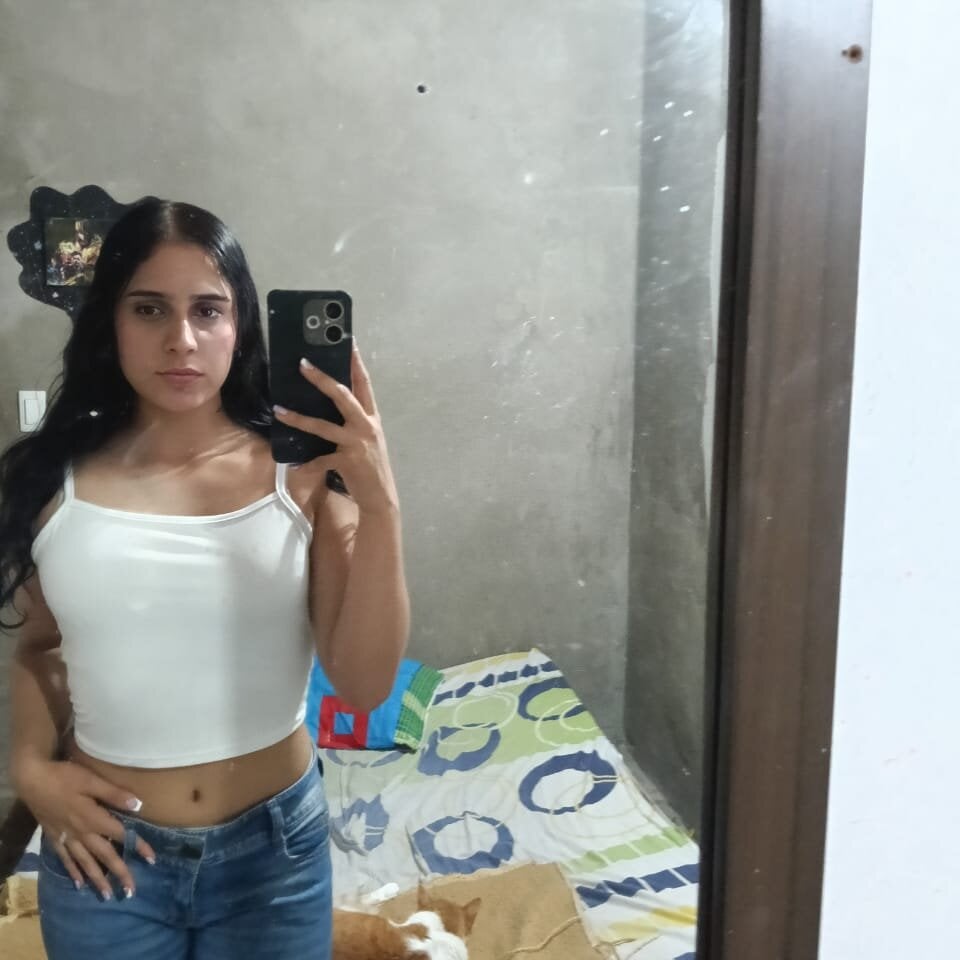 watchgirlcam.com valerisins4 livesex profile in places-where-im-happy cams