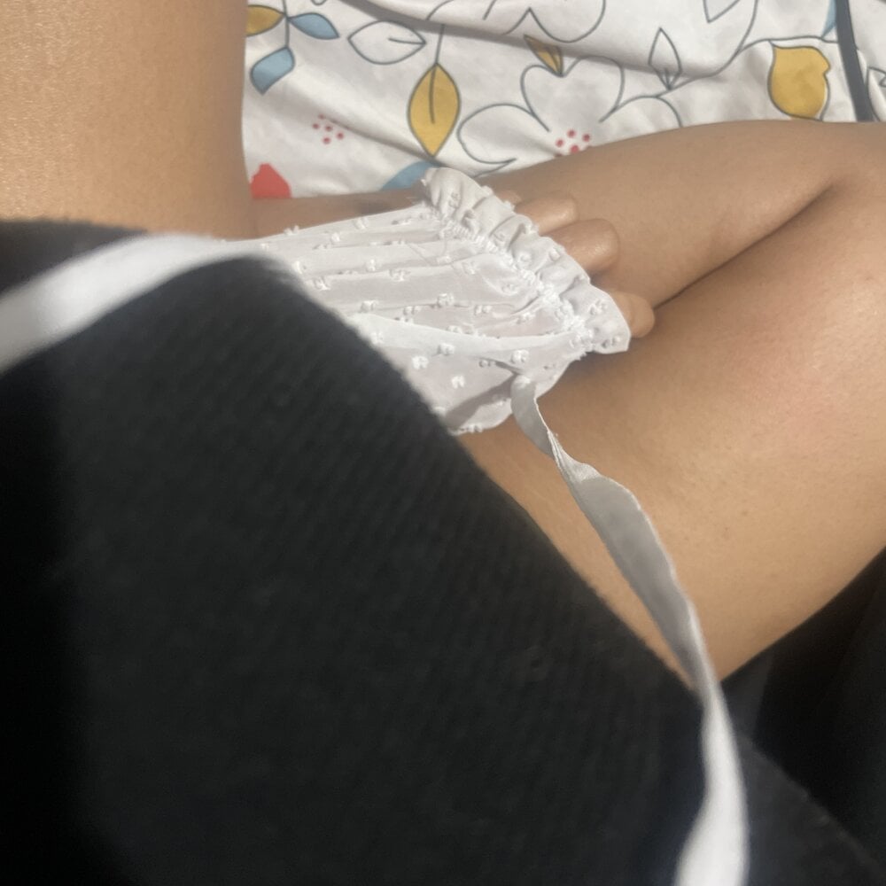 watchgirlcam.com haboba-22 livesex profile in on-your-lap-daddy cams