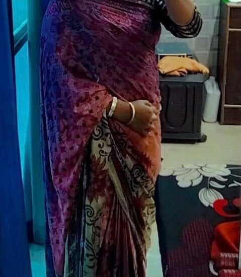 Hott_Sneha live cam model at StripChat