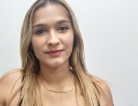 hot_latin_girls_fx's Offline Chat Room