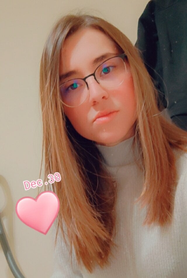 mimi1414's Offline XXX Chat