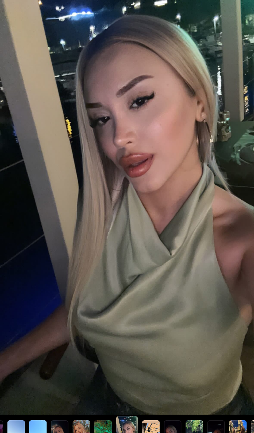 watchgirlcam.com blossomcarol livesex profile in white cams