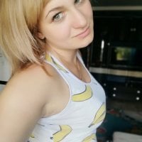 CharmEthel's Offline Chat Room