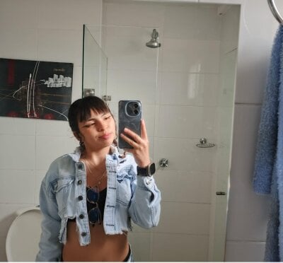 SOFIA_Be Female Dildoorvibratorteens Live Cam Porn