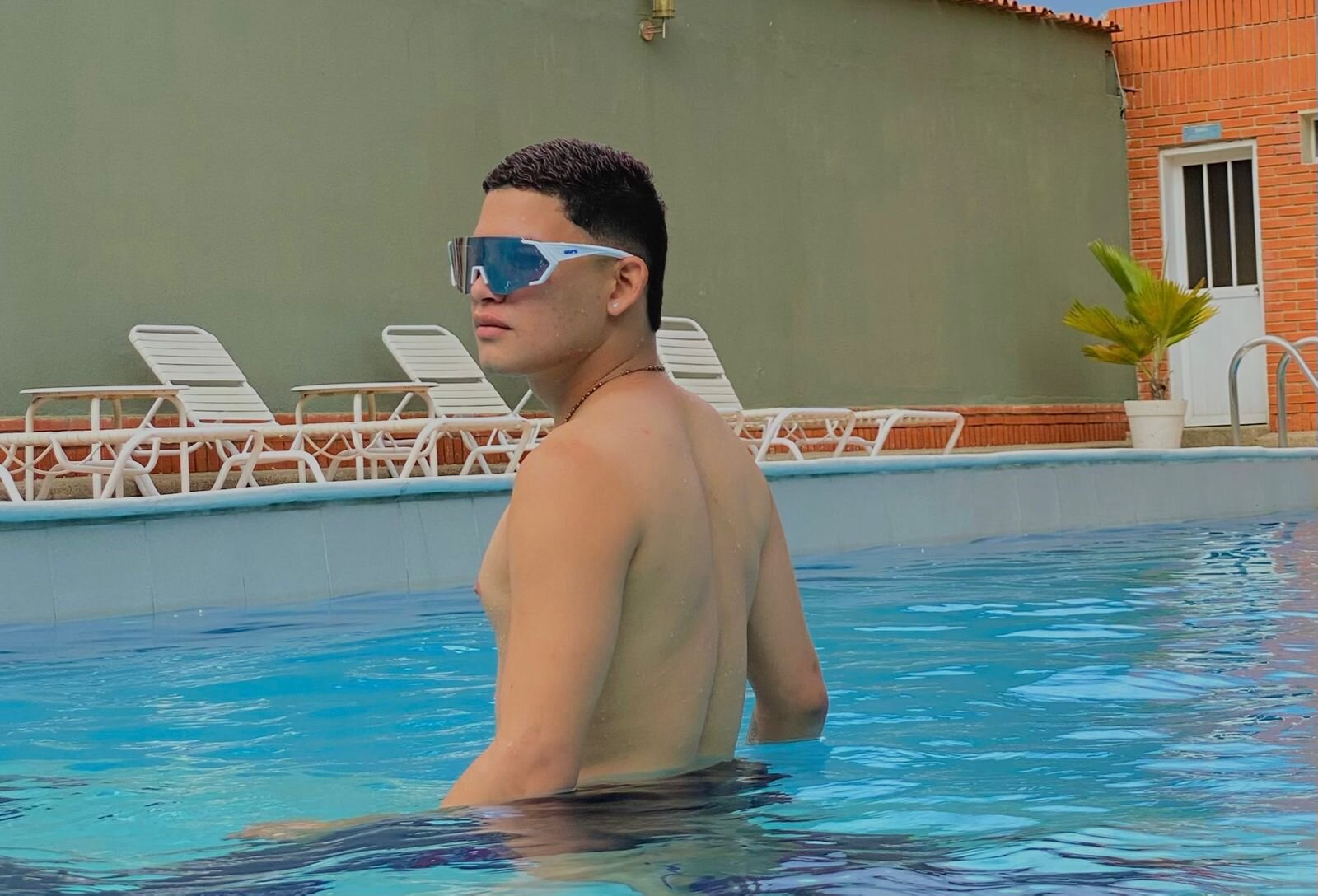 VincentBrown_Bigcock