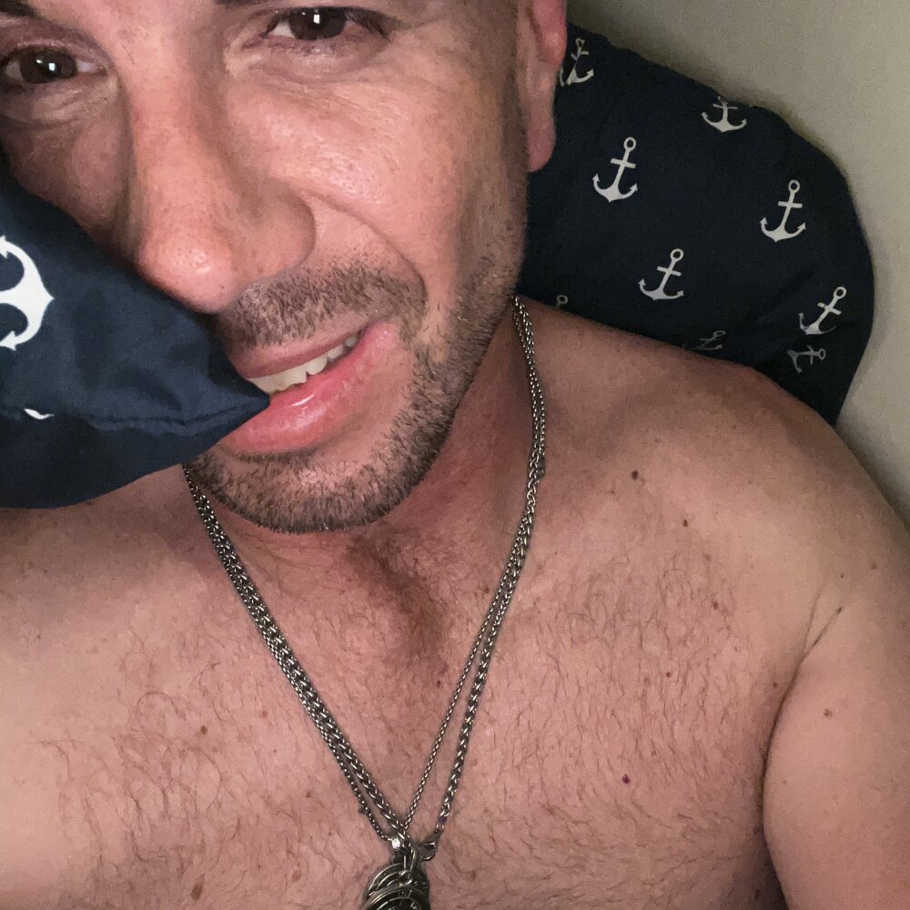 quasimodo101's Offline XXX Chat