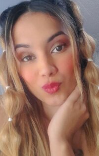 valery_amore's Offline XXX Chat