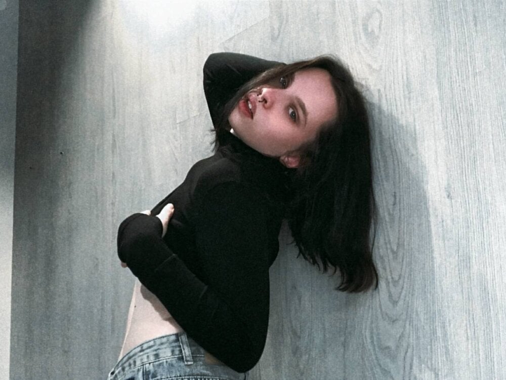 watchgirlcam.com colettapeitz livesex profile in places-where-im-happy cams