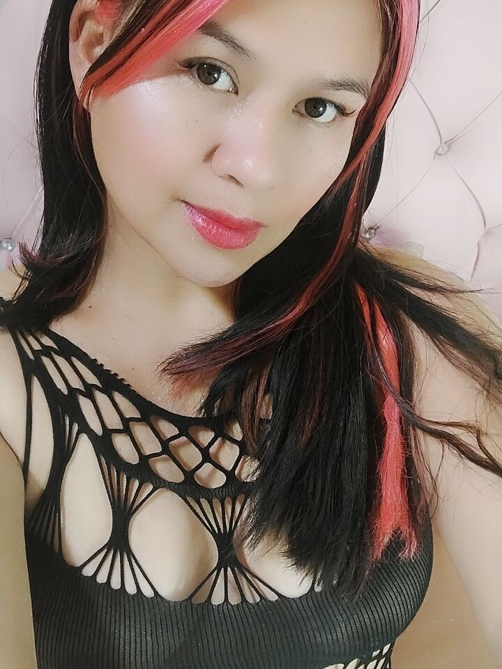Live sex webcam photo for Nataly_Sodomy #289971738