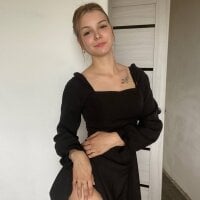Emilia_Evanss's webcam live show