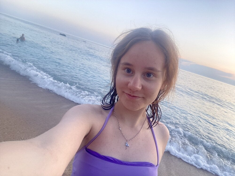 luckyslove webcam profile - Ugandan