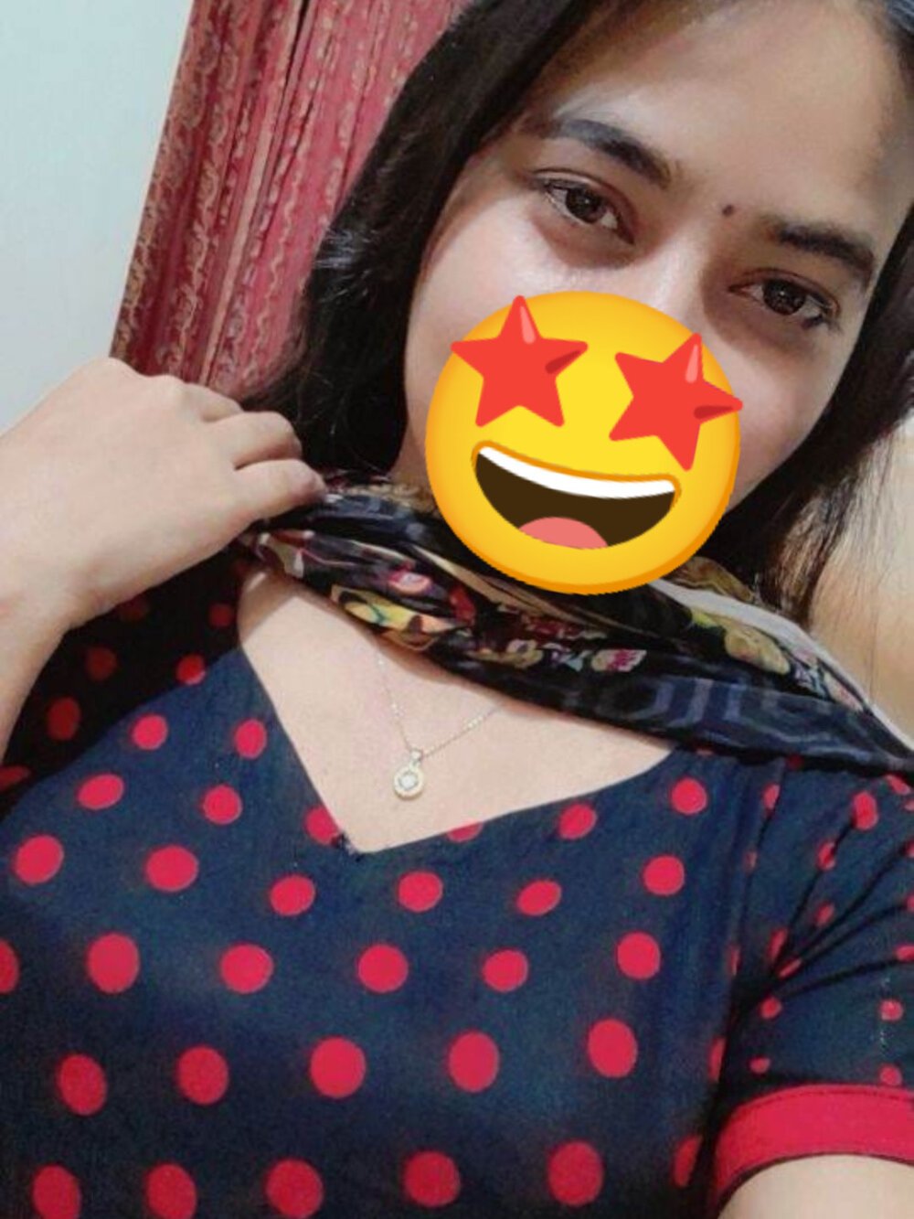 6livesex.com sumaiaa629 livesex profile in large-tits cams